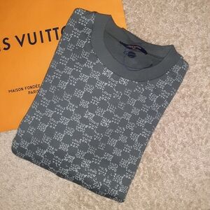 NWOT LOUIS VUITTON MONOGRAM COTTON CREWNECK